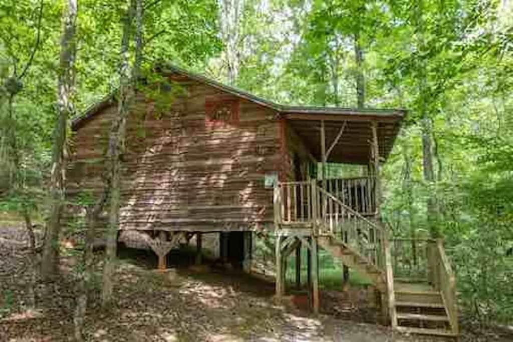 Cozy Cabin: River View With Hot Tub ดาห์ลอนีกา ภายนอก รูปภาพ